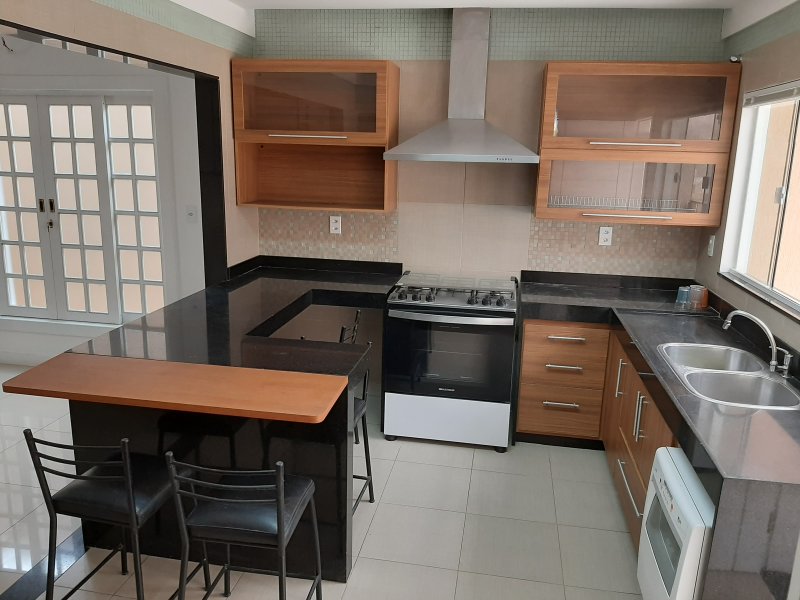 Casa à venda Paraíso com 300m² e 4 quartos por R$ 849.900 - 457494652-cozinha-1.jpg