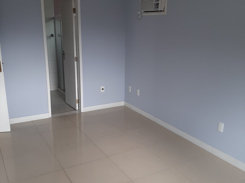 Casa à venda Paraíso com 300m² e 4 quartos por R$ 849.900 - 499231835-suite-2.jpg