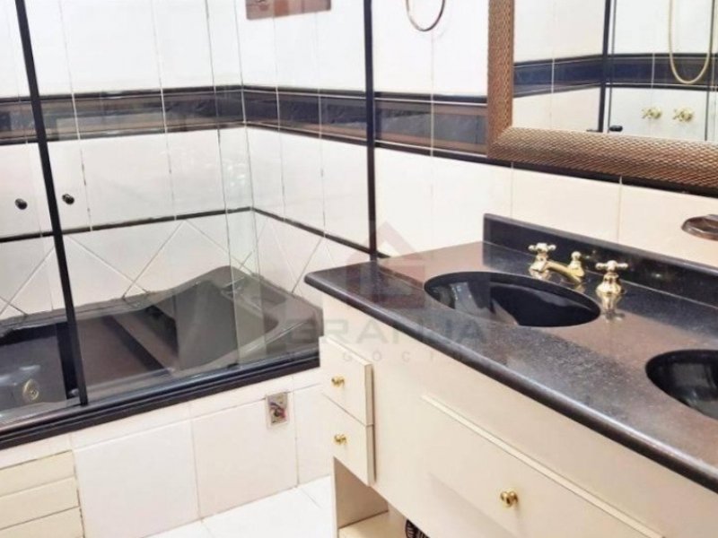 Casa de condomínio à venda Chácara Italago com 570m² e 3 quartos por R$ 2.200.000 - 1265176043-screenshot-20220602-193400-brave.jpg