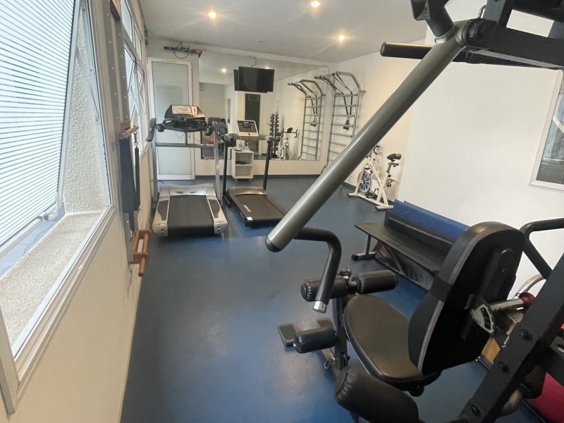 Apartamento à venda Higienópolis com 170m² e 2 quartos por R$ 4.000.000 - 844451487-img-7107.jpg