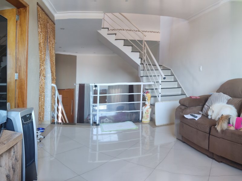 Casa à venda Quitaúna com 220m² e 4 quartos por R$ 970.000 - 599902642-pano-20210519-142353.jpg