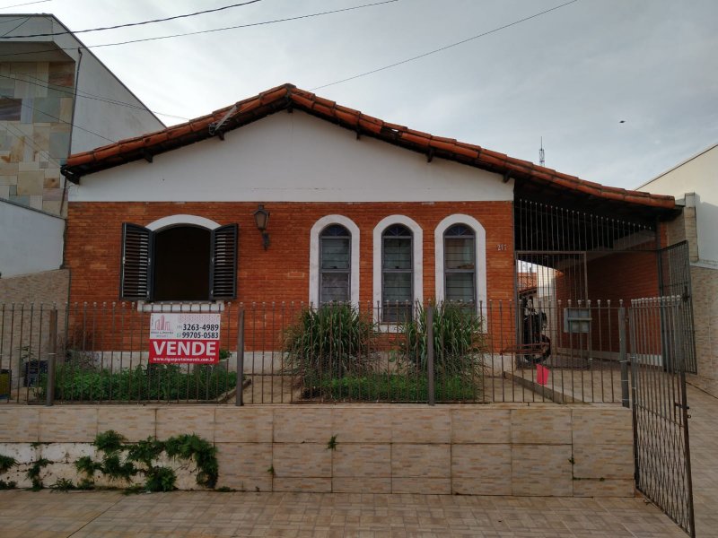 Casa à venda Centro com 300m² e 3 quartos por R$ 50.000 - 1179507816-pc-22052022-121137-99.jpg