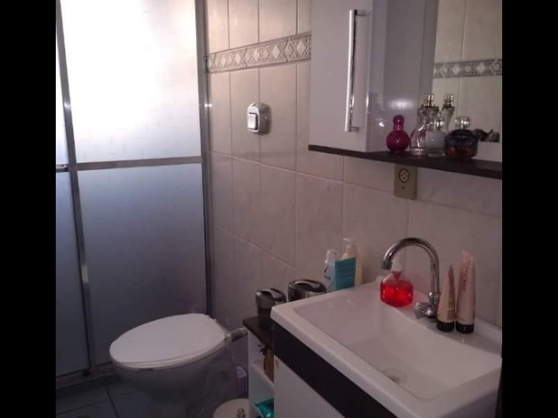 Apartamento à venda Piratini com 89m² e 1 quarto por R$ 190.000 - 1092513298-banheiro.jpeg