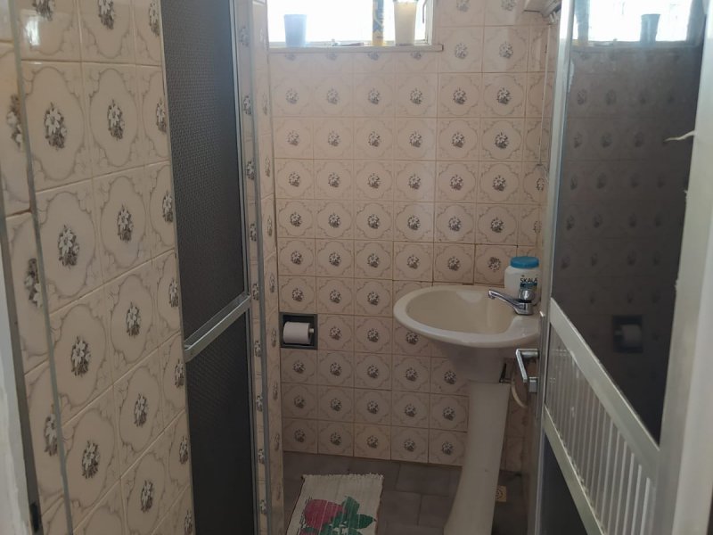 Casa à venda Sepetiba com 80m² e 3 quartos por R$ 170.000 - 1928437736-img-20220426-wa0060.jpg