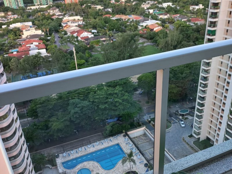 Cobertura à venda Barra da Tijuca com 150m² e 2 quartos por R$ 1.498.000 - 1639076791-vista-piscina-terreo.jpeg