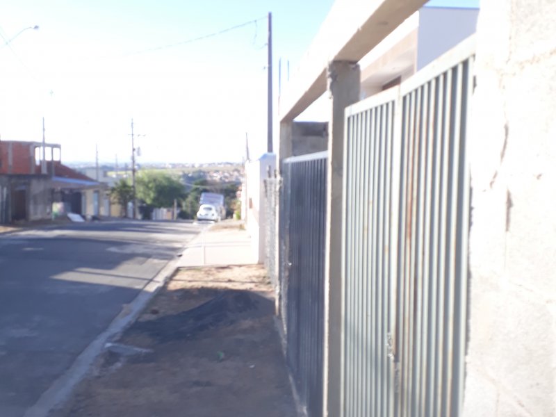 Casa à venda Centro com 126m² e 2 quartos por R$ 179.999 - 1847527014-20220604-083541.jpg