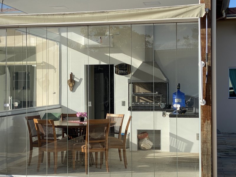 Chácara à venda Vila Paraíso com 2000m² e 4 quartos por R$ 1.000.000 - 1286608240-87617233-125e-4cb3-8bb2-fab5050a0460.jpeg