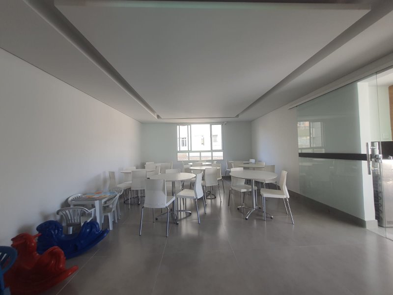 Apartamento à venda Graça com 57m² e 2 quartos por R$ 380.000 - 996649026-img-20220613-wa0018.jpg