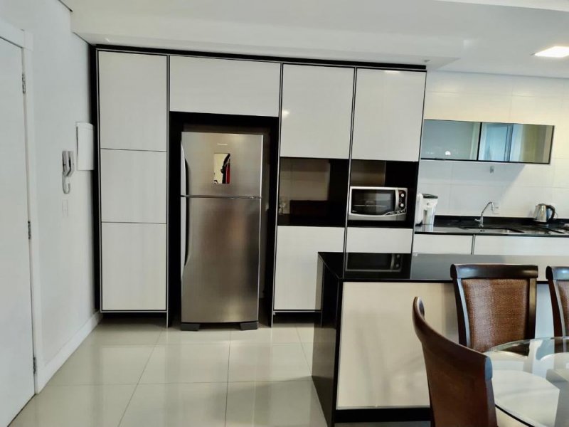 Apartamento à venda Jurerê Internacional com 110m² e 3 quartos por R$ 980.000 - 196551219-whatsapp-image-2022-06-11-at-11.jpeg