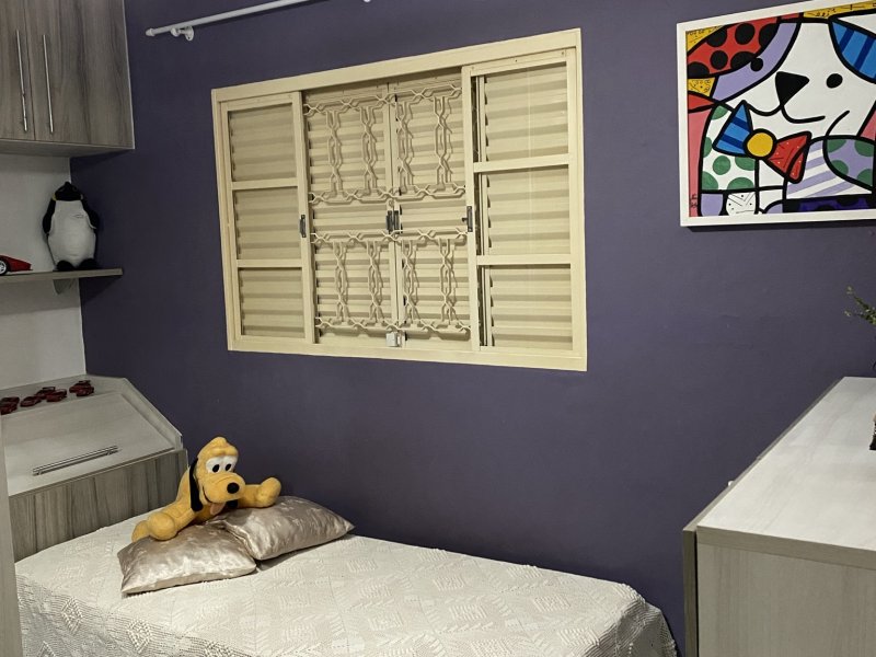 Casa à venda Flor do Vale com 250m² e 3 quartos por R$ 350.000 - 124881975-quartomeio1.JPEG