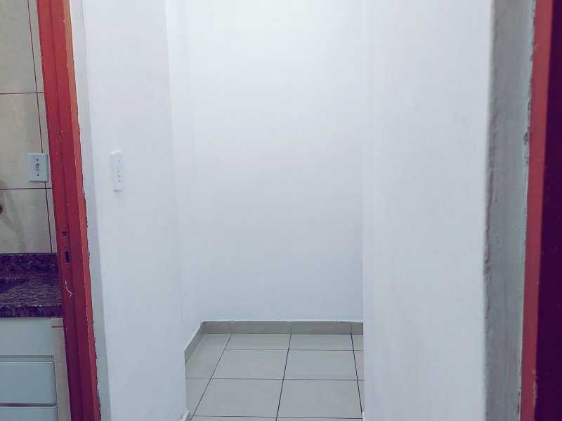 Apartamento para alugar Guaianazes com 45m² e 2 quartos por R$ 930 - 1393758443-airbrush-20220612180908.jpg