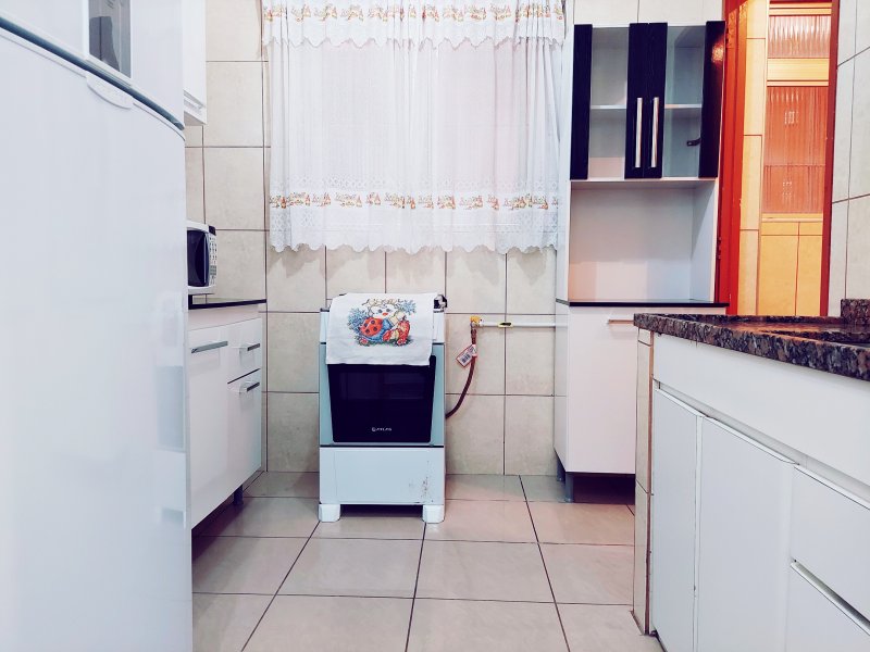 Apartamento para alugar Guaianazes com 45m² e 2 quartos por R$ 930 - 903442967-airbrush-20220612175831.jpg