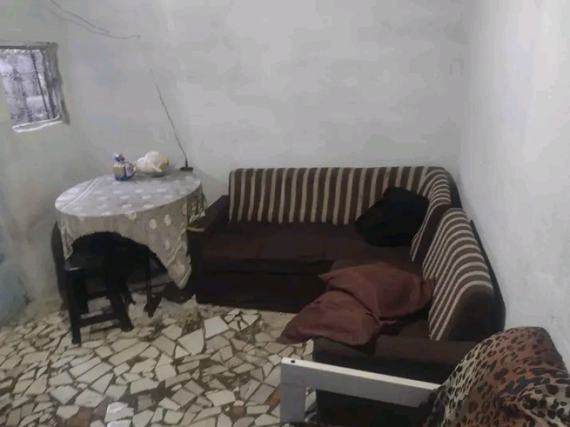 Casa à venda Esmeralda com 150m² e 3 quartos por R$ 110.000 - 2045653886-1678234675440.jpg