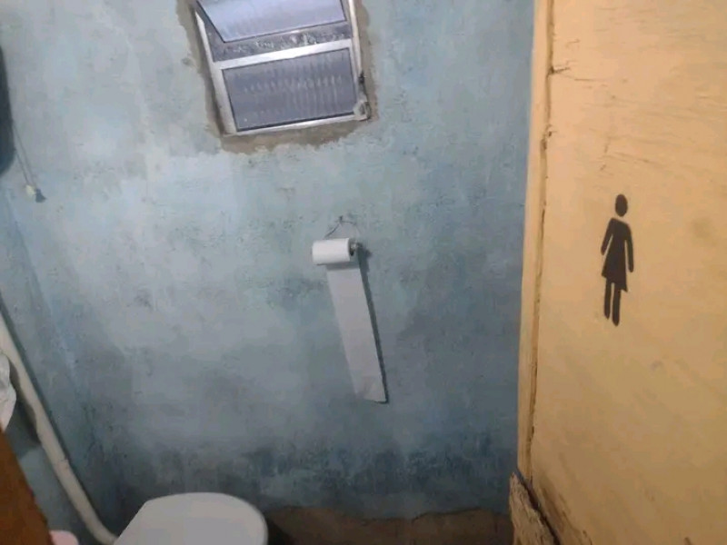 Casa à venda Esmeralda com 150m² e 3 quartos por R$ 110.000 - 988188489-1678234688536.jpg