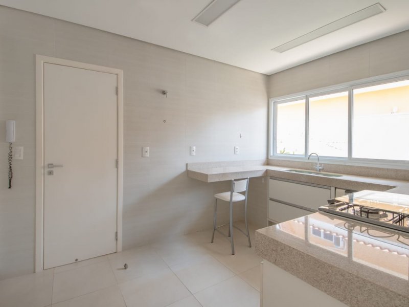 Casa de condomínio à venda Jardim Botânico com 304m² e 3 quartos por R$ 1.600.000 - 1138579429-photo-2019-01-15-12-55-53.jpg