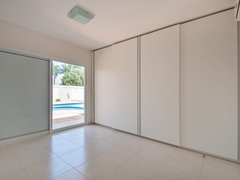 Casa de condomínio à venda Jardim Botânico com 304m² e 3 quartos por R$ 1.600.000 - 1221863079-photo-2019-01-15-12-57-54.jpg