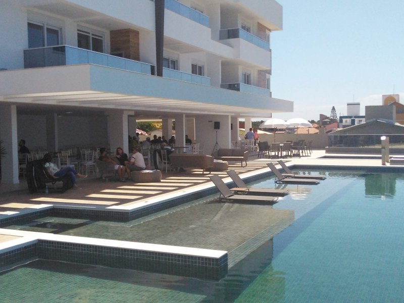 Apartamento à venda Ingleses do Rio Vermelho com 72m² e 2 quartos por R$ 699.000 - 1429583076-img-20181208-152204815.jpg