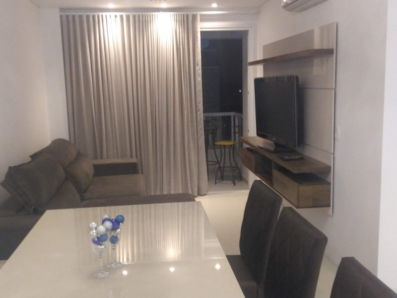 Apartamento à venda Ingleses do Rio Vermelho com 72m² e 2 quartos por R$ 699.000 - 770410861-img-20181226-222651570.jpg
