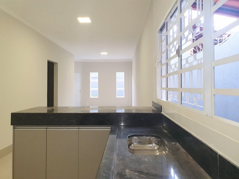 Casa à venda Centro com 100m² e 2 quartos por R$ 350.000 - 100706372-002-13.jpg