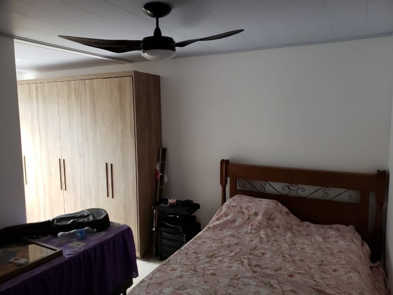 Casa à venda Sepetiba com 378m² e 3 quartos por R$ 295.000 - 532877010-quarto-2-andar.jpeg