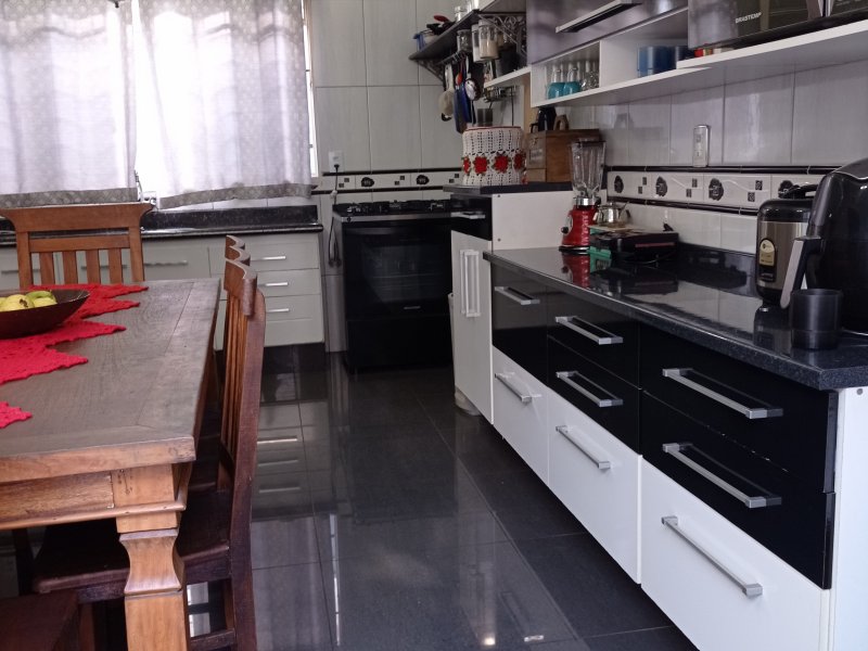 Casa à venda Parque Joao de Vasconcelos com 180m² e 3 quartos por R$ 580.000 - 1986196523-img-20220317-160628.jpg