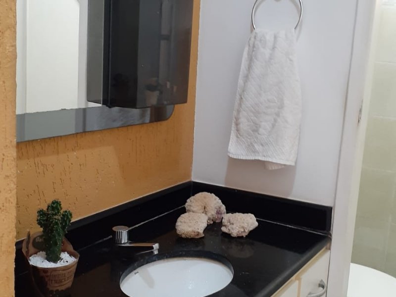 Casa à venda Aruana com 200m² e 2 quartos por R$ 280.000 - 731721062-16-lavabo.jpeg