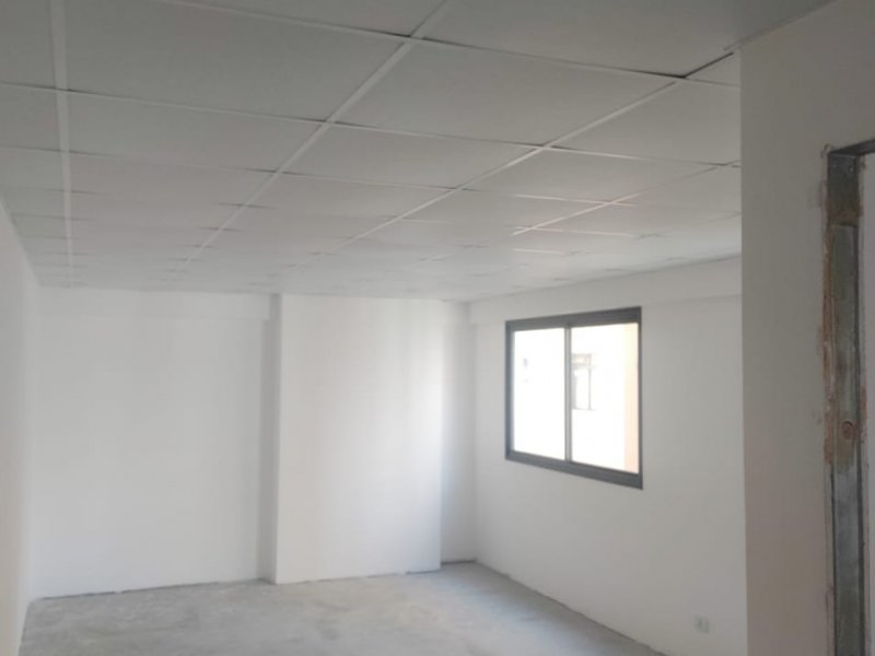 Comercial à venda Bigorrilho com 47m² e 1 quarto por R$ 250.000 - 325702882-img-20220609-wa0027.jpg