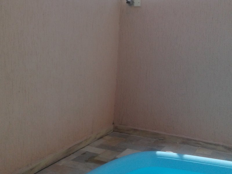 Casa à venda Praia das Palmeiras com 194m² e 2 quartos por R$ 390.000 - 1730951440-piscina1.jpg