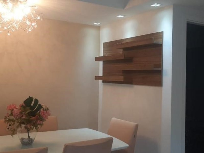 Apartamento à venda Recreio dos Bandeirantes com 120m² e 2 quartos por R$ 790.000 - 1955304133-visao-mesa-sala.jpg