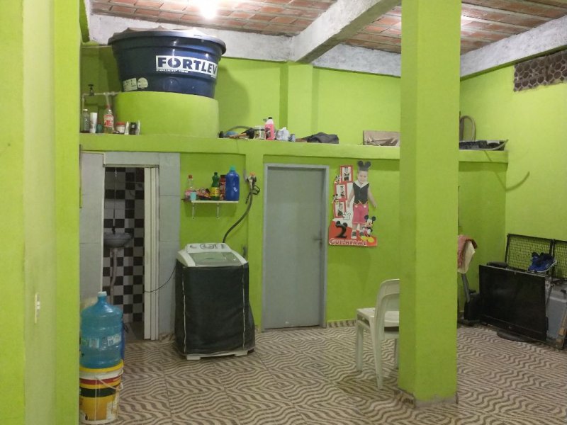 Casa à venda Chatuba com 200m² e 2 quartos por R$ 320.000 - 1000251039-e2c225e2-a4a3-4b1a-a86c-6503538cddb2.jpg