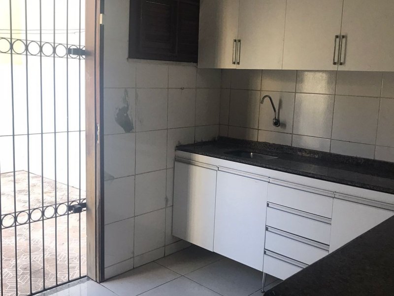 Casa à venda Piratininga com 80m² e 3 quartos por R$ 250.000 - 1030364575-6d362367-6bbf-43cf-9e6d-5bf68d8e0f25.jpeg