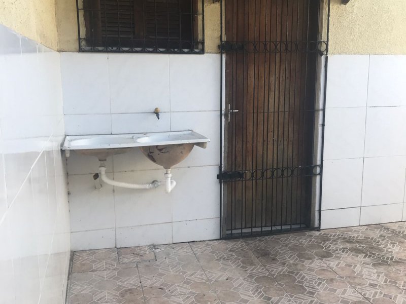 Casa à venda Piratininga com 80m² e 3 quartos por R$ 250.000 - 1523661417-53819e37-2ee6-40d9-80d3-02bfcea8559a.jpeg