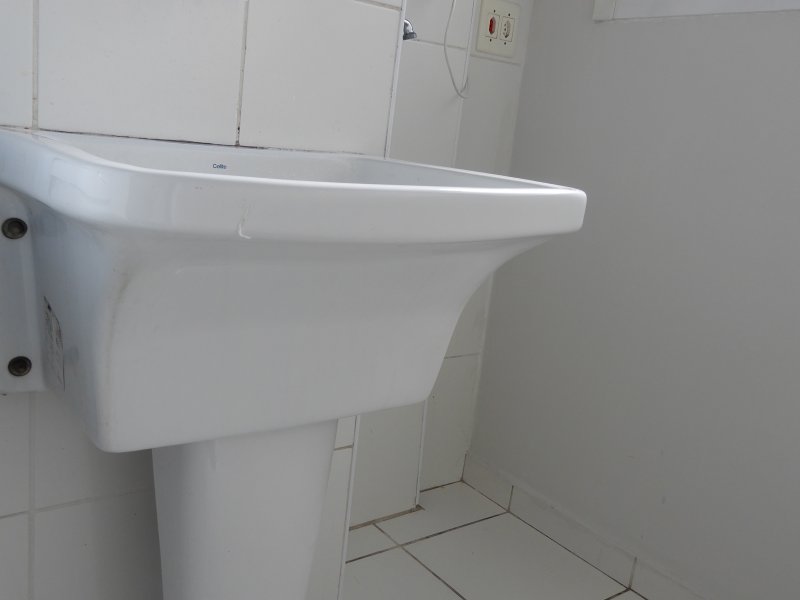 Apartamento à venda Jardim Maria Estela com 42m² e 2 quartos por R$ 255.000 - 1937463076-area-de-servico.JPG