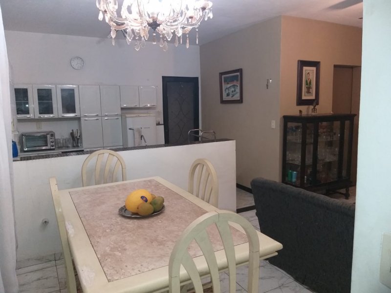 Casa à venda Jardim Guadalajara com 110m² e 4 quartos por R$ 550.000 - 473991144-res.jpeg