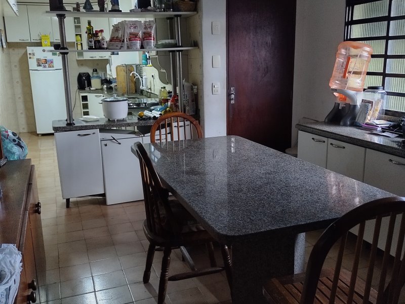 Casa à venda Jardim Regis com 420m² e 3 quartos por R$ 580.000 - 482552544-img-20210227-180046796-hdr.jpg