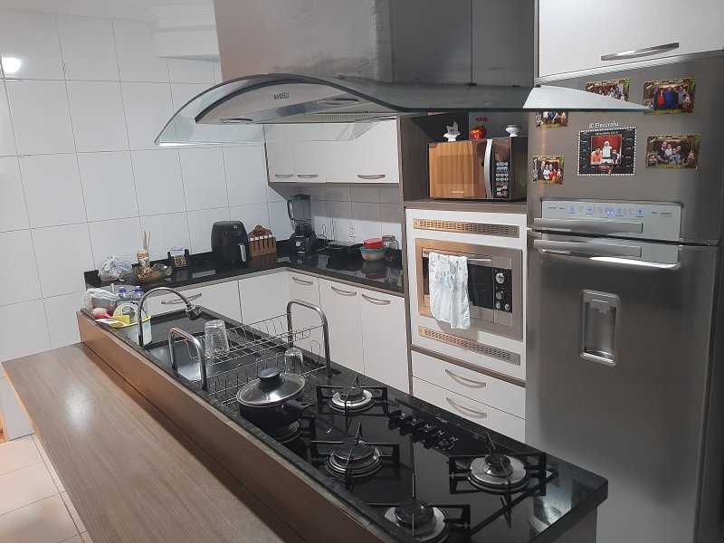 Casa à venda Medeiros com 205m² e 3 quartos por R$ 900.000 - 864964422-20220617-180522.jpg