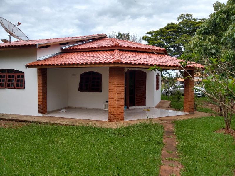 Casa de condomínio à venda Centro com 143m² e 3 quartos por R$ 400.000 - 1416241589-varanda.jpeg