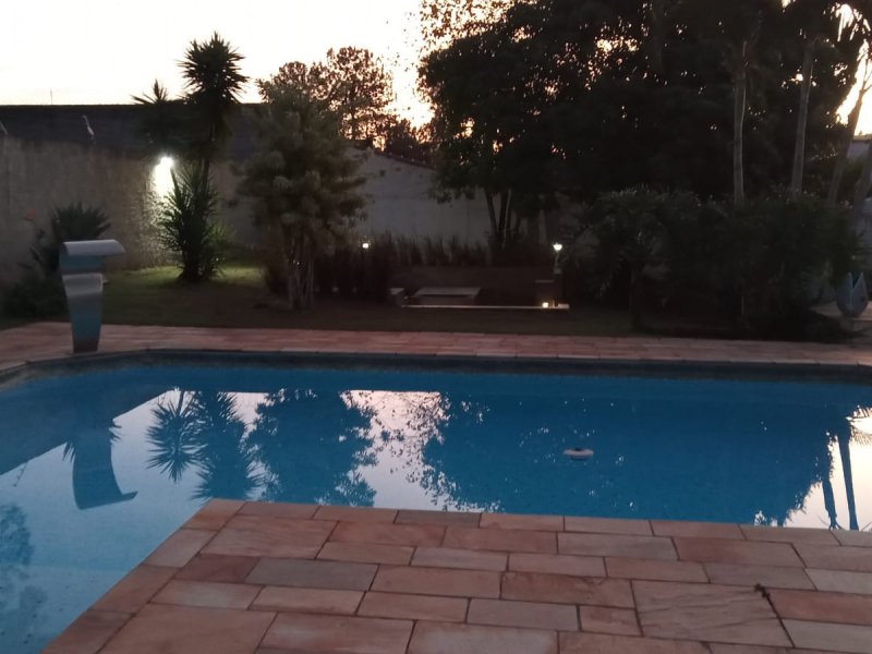 Casa à venda Jardim Estancia Brasil com 315m² e 3 quartos por R$ 1.450.000 - 1195128334-piscina.jpeg