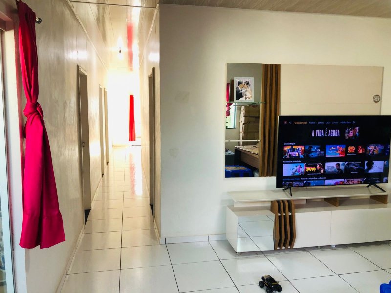 Casa à venda Quarenta Horas (Coqueiro) com 200m² e 3 quartos por R$ 160.000 - 2013823331-foto-3-sala.jpg