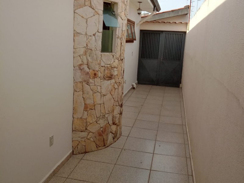 Casa à venda Vila Sao Joao com 175m² e 3 quartos por R$ 570.000 - 1931734840-whatsapp-image-2022-06-06-at-10.jpeg