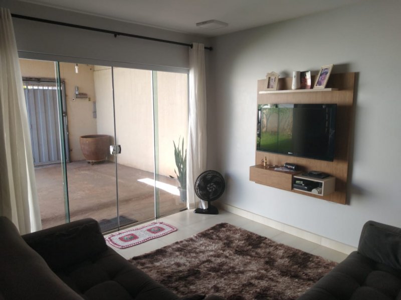 Casa à venda Residencial Campus com 205m² e 3 quartos por R$ 270.000 - 1975415318-sala.jpeg