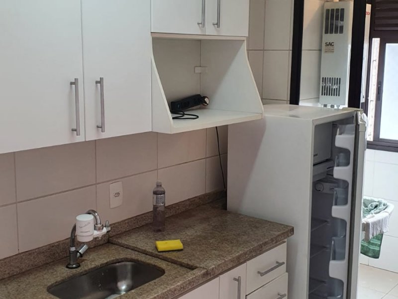 Apartamento à venda Vila Mariana com 53m² e 2 quartos por R$ 750.000 - 233965146-cozinha-03-para-lavanderia.jpg