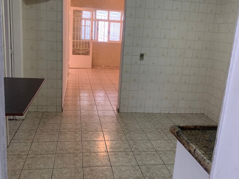 Casa para alugar Vila Dona Augusta com 70m² e 2 quartos por R$ 1.390 - 1977150512-img-20220627-wa0071.jpg