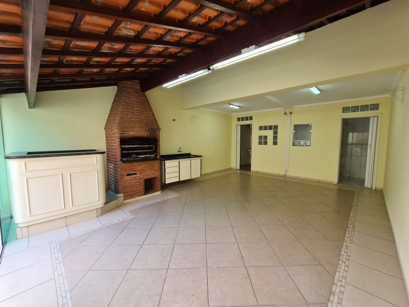 Casa à venda Vl. Pires com 246m² e 3 quartos por R$ 980.000 - 1865716563-20220617-113237.jpg