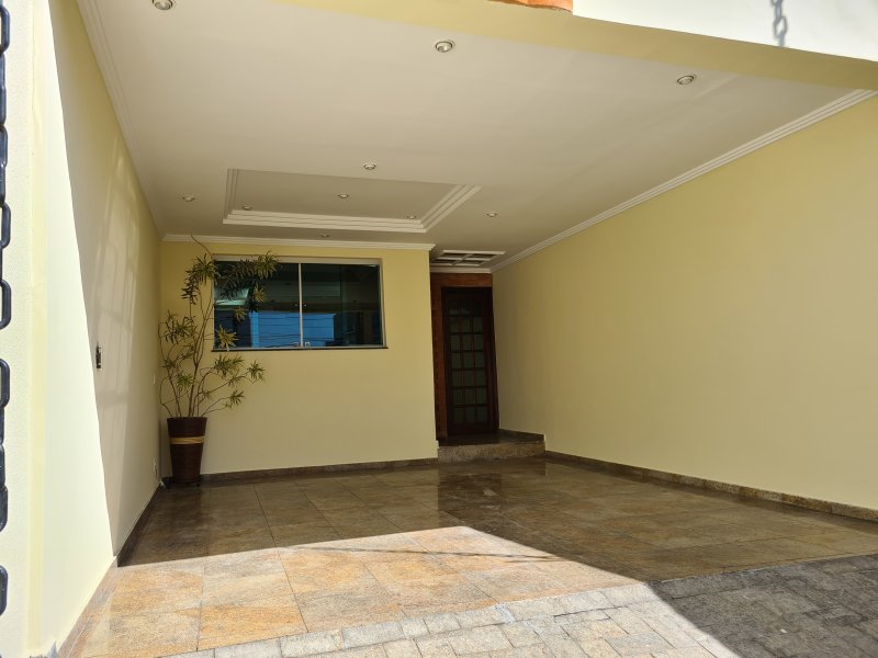 Casa à venda Vl. Pires com 246m² e 3 quartos por R$ 980.000 - 747044877-20220617-112103.jpg