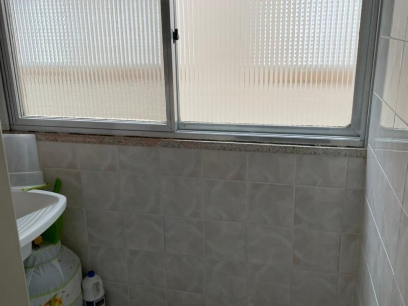 Apartamento à venda Solemar com 65m² e 2 quartos por R$ 310.000 - 1882845782-img-20220625-wa0026.jpg