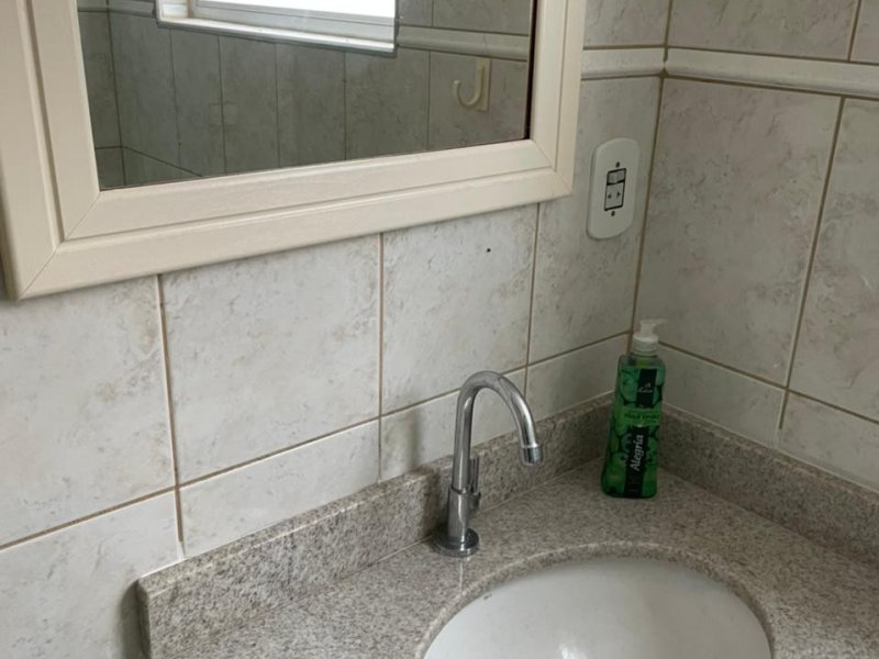 Apartamento à venda Solemar com 65m² e 2 quartos por R$ 310.000 - 2062526608-img-20220625-wa0029.jpg