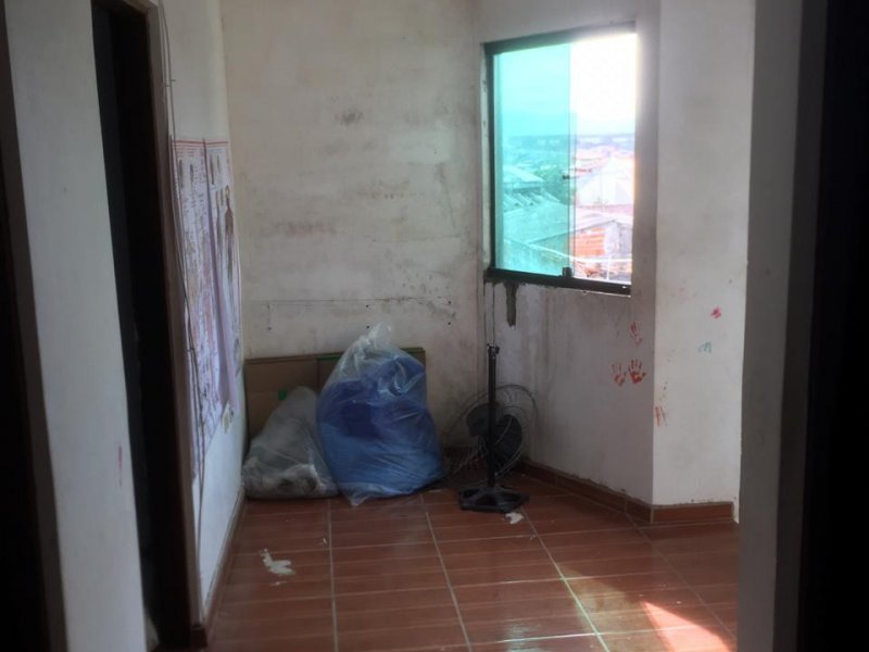 Casa à venda Vila Paulista com 500m² e 4 quartos por R$ 350.000 - 1087307742-photo-2022-06-08-19-24-37-19.jpg