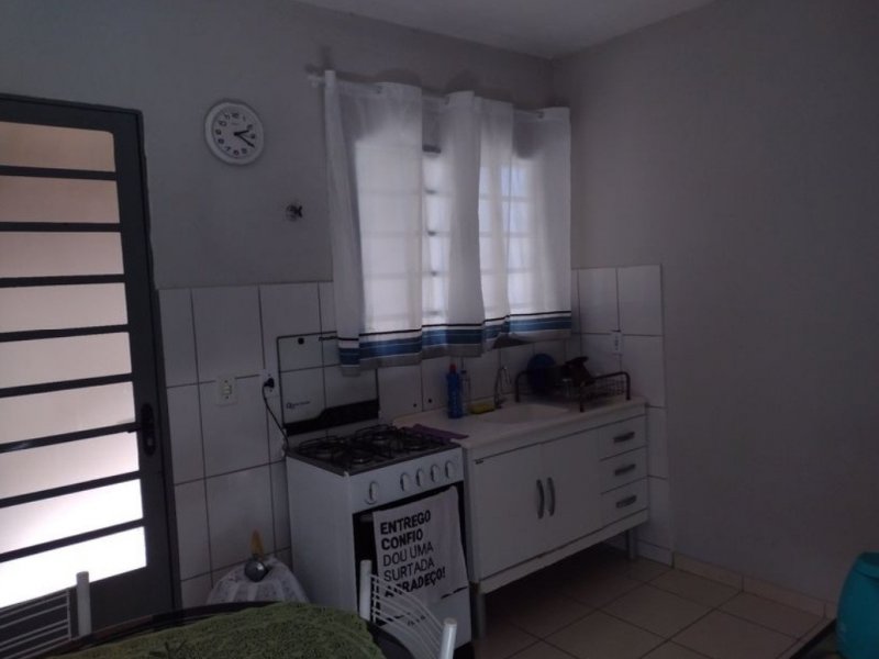 Casa à venda Jardim Maria Luiza com 42m² e 2 quartos por R$ 180.000 - 29952872-screenshot-20220629-124715-facebook.jpg