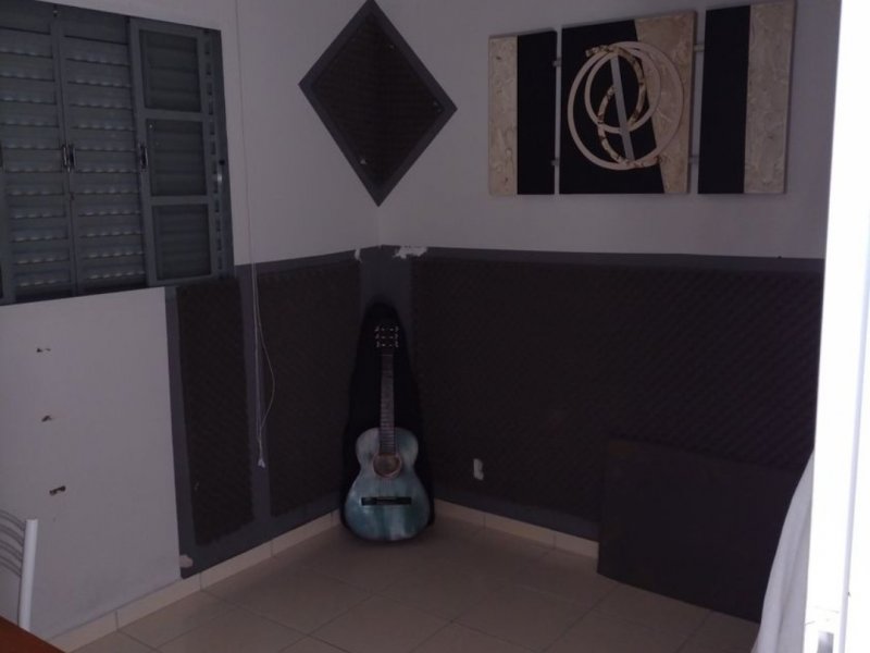 Casa à venda Jardim Maria Luiza com 42m² e 2 quartos por R$ 180.000 - 630302803-screenshot-20220629-124930-facebook.jpg